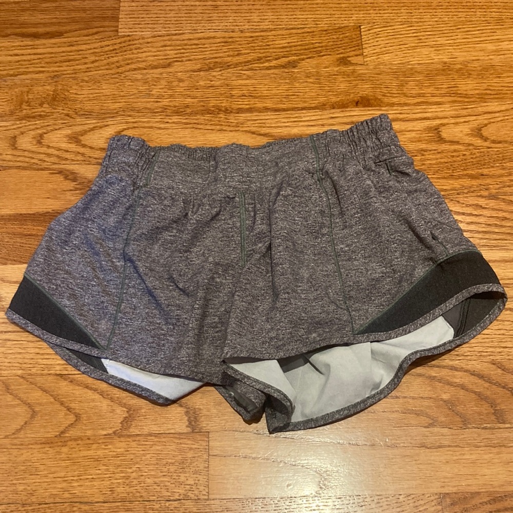 lulu lemon hottie hot short